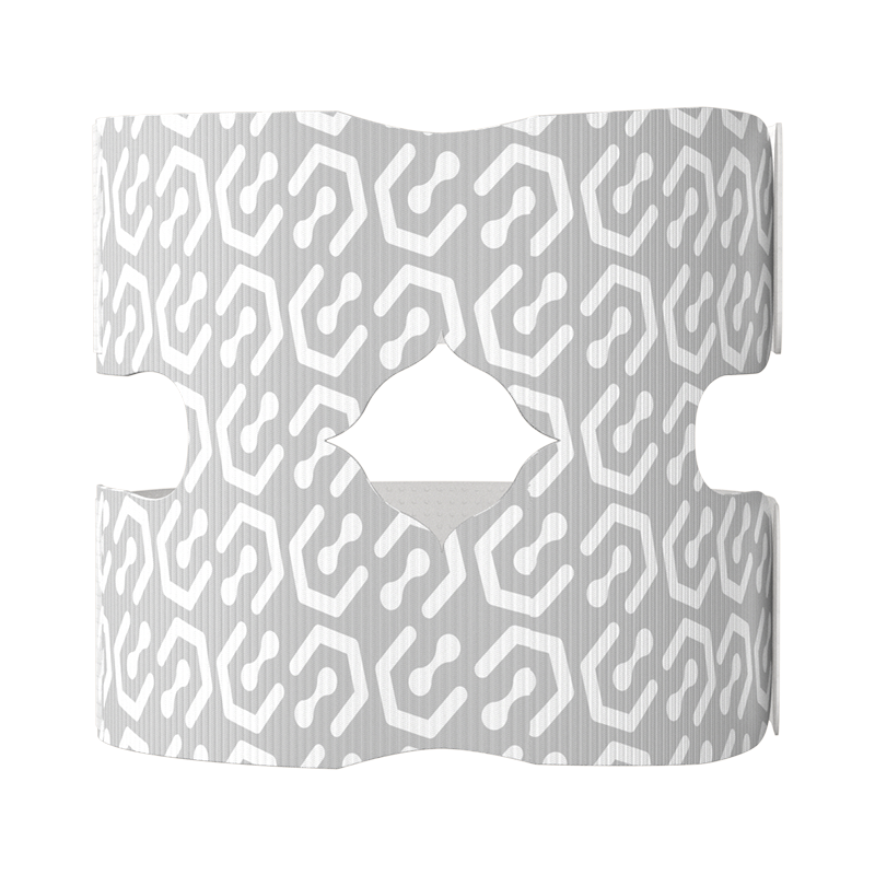 C40 Self-Heating Knee Warm Patch: contoured patch shape with central opening.