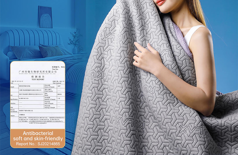 Graphene Electric Blanket: blanket fabric draped across the shoulders.
