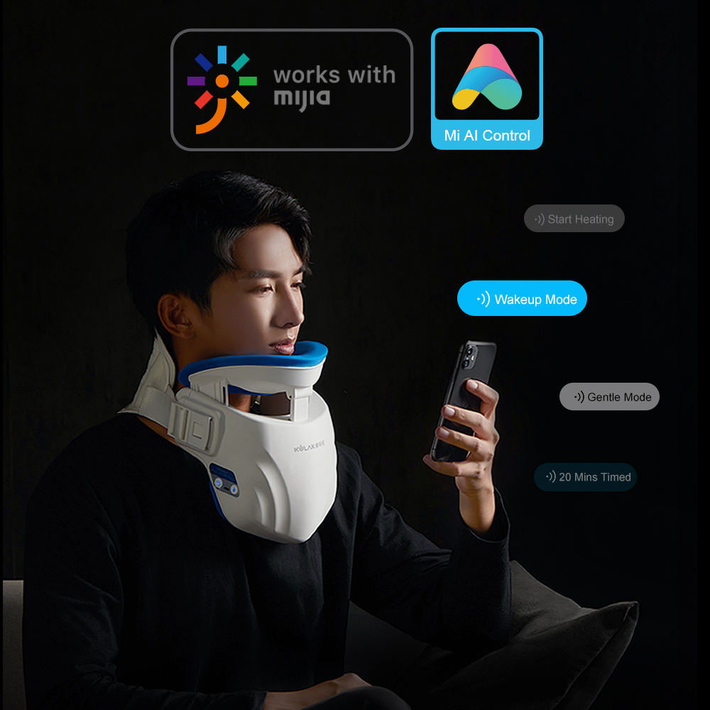 Graphene Motorized Neck Immobilizer: man wearing the support while using a phone.